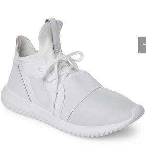 Adidas Core Tubular Defiant Low Top Sneakers